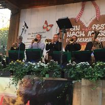 43150077_1401721546628149_288686445843972096_n